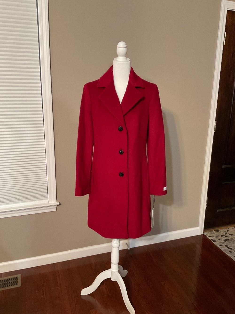 Calvin Klein Wool/Cashmere Blend Red Ladies Coat Size 10 - New with Tags